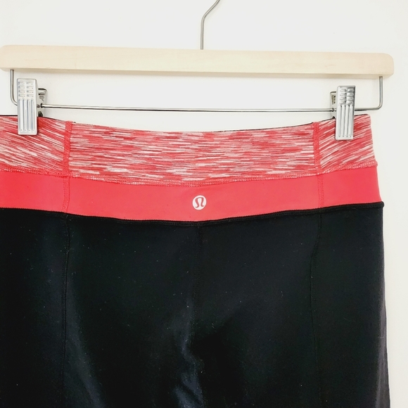 Lululemon Black with Red Space Waistband Groove Crop Straight Leg Pants - Picture 4 of 6